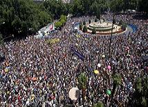 Miles de indignados del movimiento #15M toman las calles de Madrid